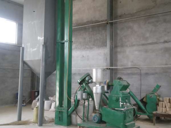 曲塊粉碎機 曲塊粉碎機